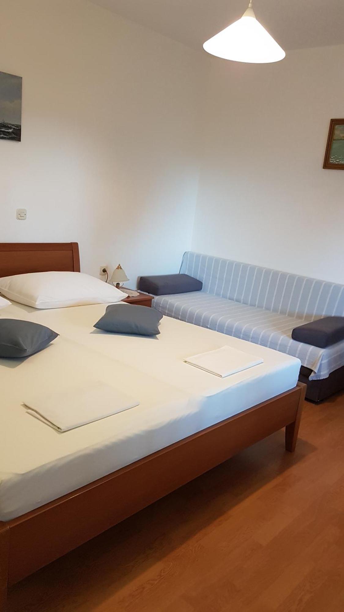 Apartmani Roza Lopar Exterior photo